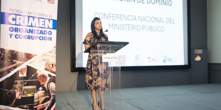 PGR Extinción de dominio conferencia nacional