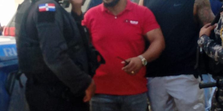 Policia apresa hombre por desalojo ilegal