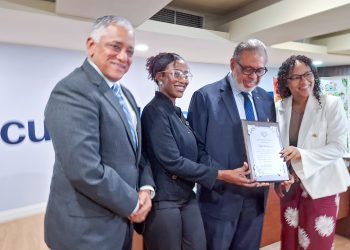 jovenes Modesto Guzman