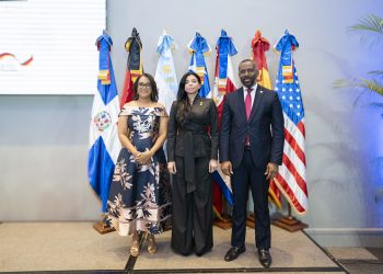 PGR Apertura Congreso contra la Corrupción