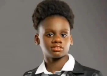 Stephora Ann 900x1125 1 728x410