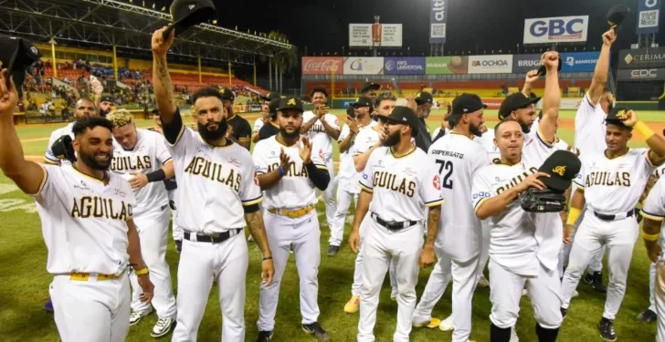 aguilas calsificafas