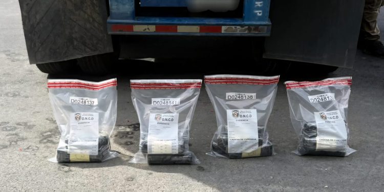 Droga en luces de camión