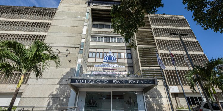 Gabinete de Política Social se mantiene en el top 10 por tercer año consecutivo alcanzando el 2.° lugar entre las instituciones con mejor desempeño (1)