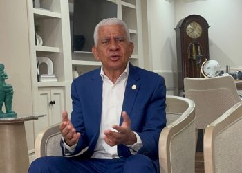 Ricardo de los Santos, presidente del Senado