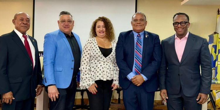 Constantino Ramírez, Joaquín Hilario, Leticia Centurión, Andrés Tejada y Riubel Monte De Oca.