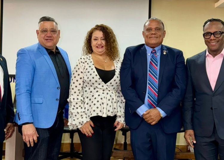 Constantino Ramírez, Joaquín Hilario, Leticia Centurión, Andrés Tejada y Riubel Monte De Oca.