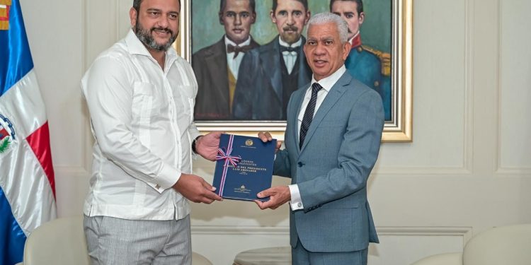 Ministro y presidente del Senado