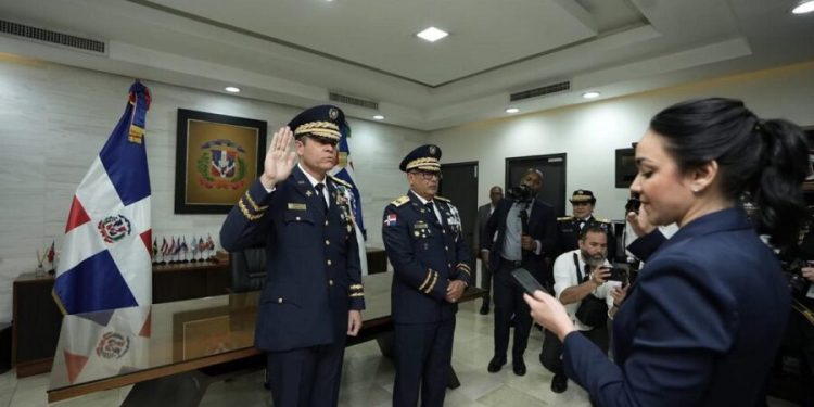 nuevo jefe de la poluicia