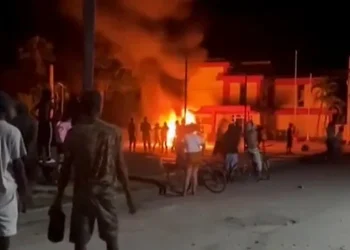 INCENDIO EN CUBA
