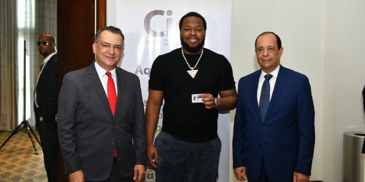 Peloteros cedula Vladimir