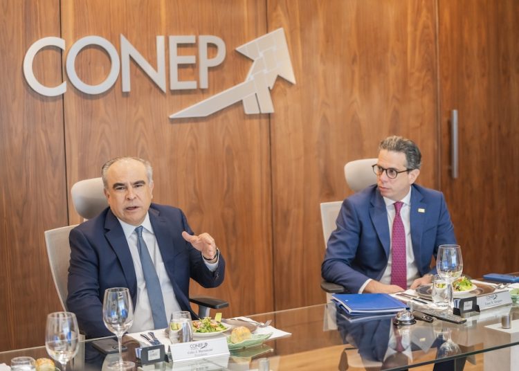 Celso Juan Marranzini y Cesar Dargam