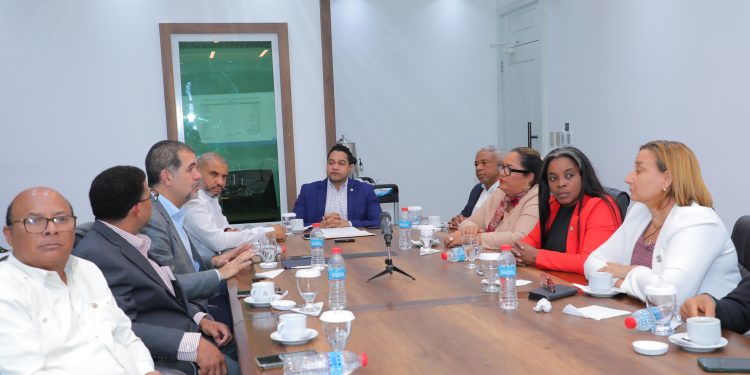 Diputados y comerciantes froterizos