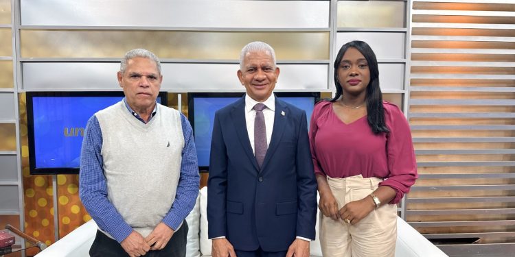 Ricardo de los Santos uno mas uno