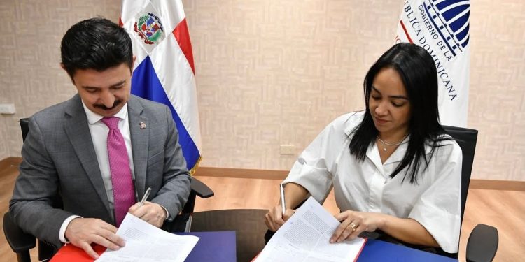 Airbnb y el Ministerio de Interior formalizaron un acuerdo para impulsar seguridad turística