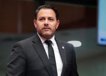 Aneudy senador