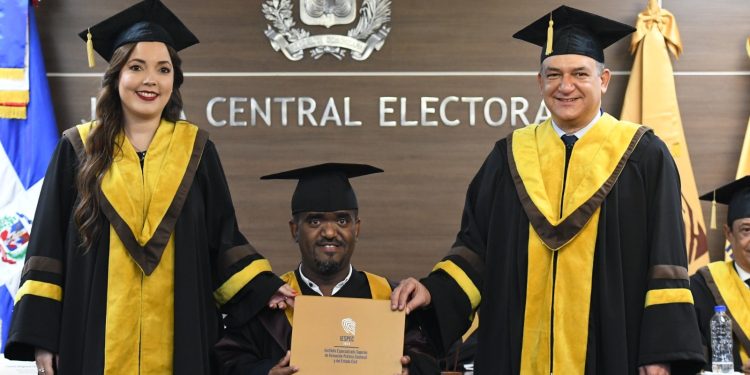 JCE graduación