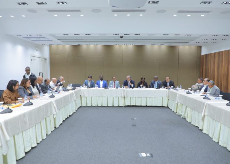 JCE y Diputados