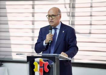 Angelo Viro en rueda de prensa