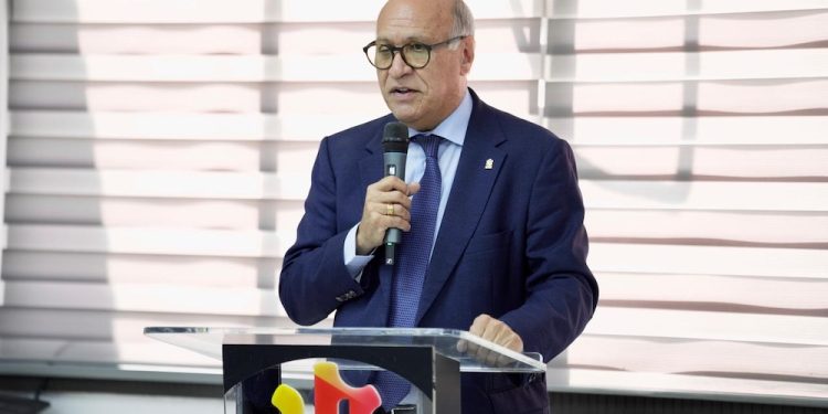 Angelo Viro en rueda de prensa