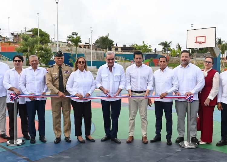 Inauguración parque Haina