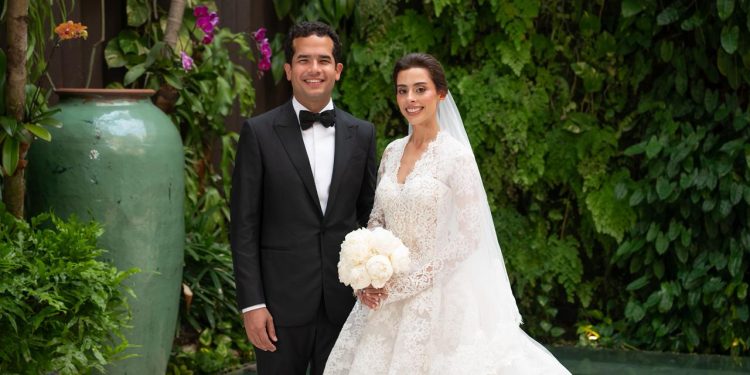 Omar y su esposa