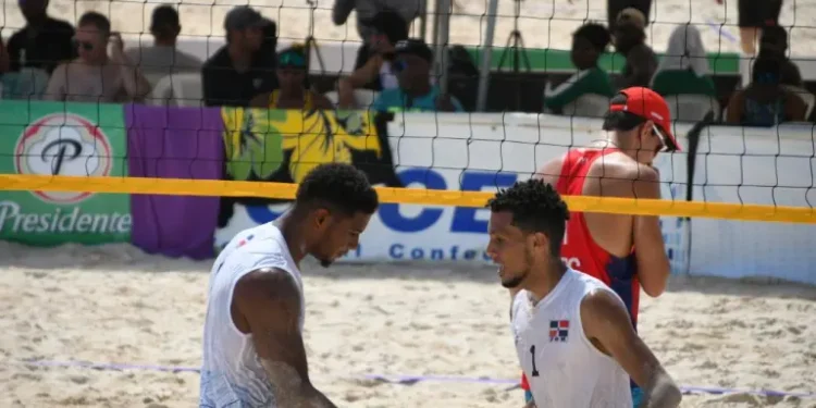 Oscar Martinez y Hayerling De Jesus