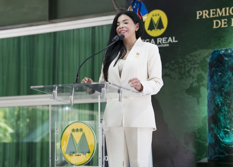 PGR Yeni Berenice en La Vega