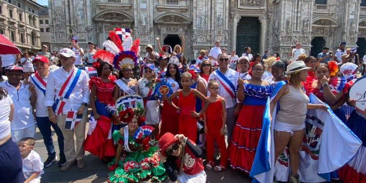 dominicanos en parada italia