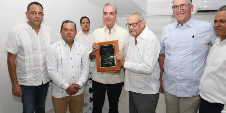 Agropecuario y presidente Abinader