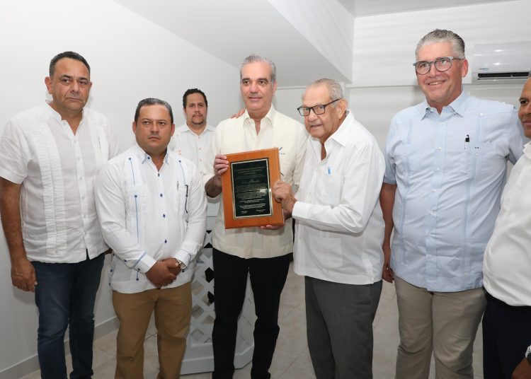 Agropecuario y presidente Abinader