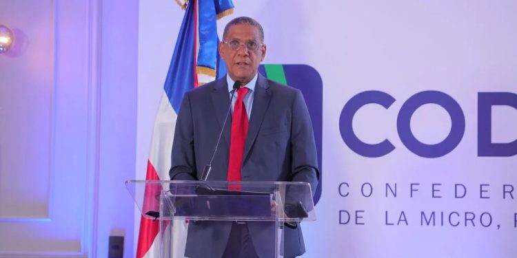 Fernando Pinales presidente de Codopyme