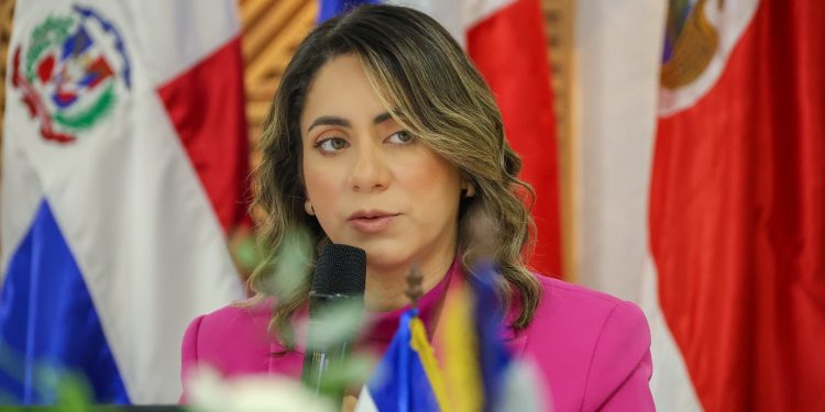 La ministra de la Mujer, Gloria Reyes, continuará al frente del Consejo de Ministras de la Mujer de Centroamérica y República Dominicana (COMMCA)