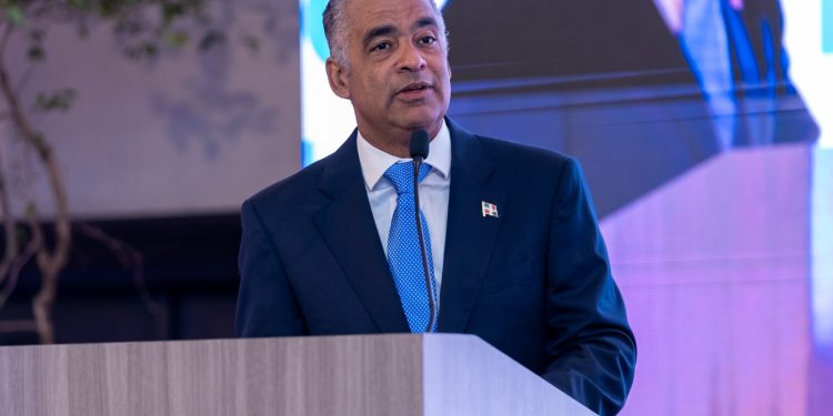 Ministro de Energia Joel