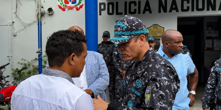 policia 1140x694
