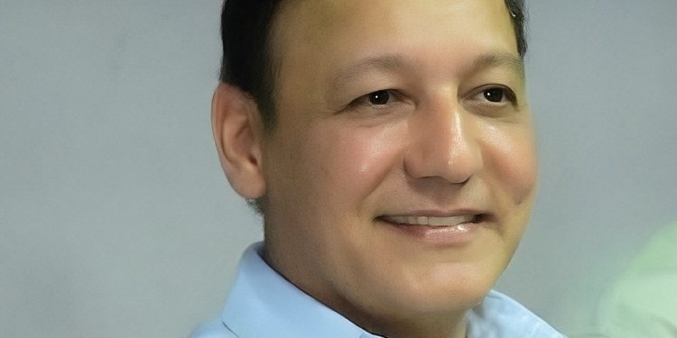 Abel Martínez encuentro Corona Plaza