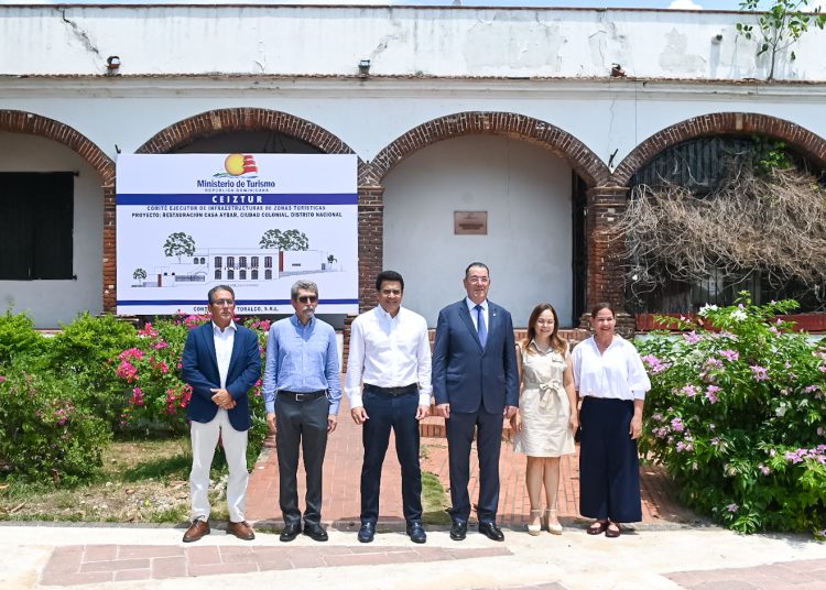 Colonial ministerio de turismo