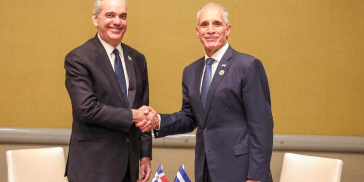 Presidente Abinader y Nasry Asfura Zablah