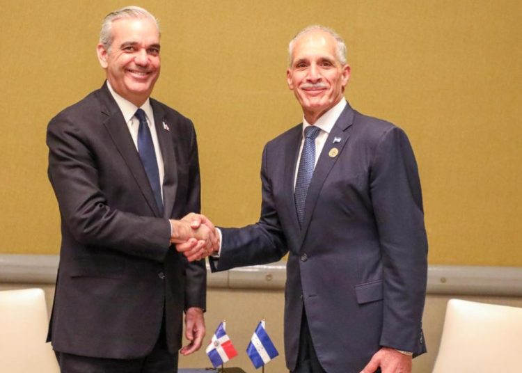 Presidente Abinader y Nasry Asfura Zablah