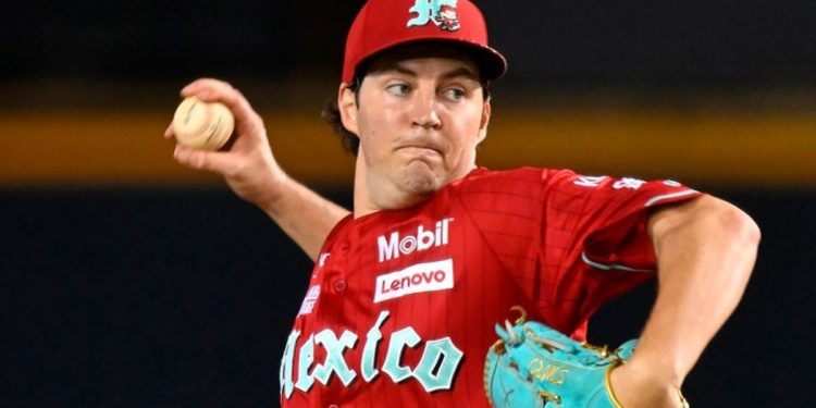 TREVOR BAUER