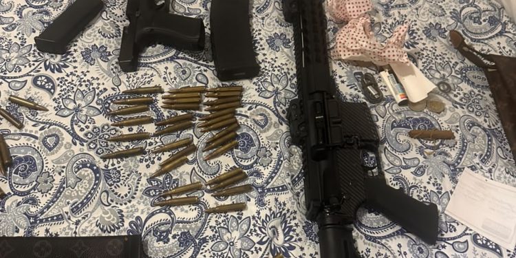 Armas