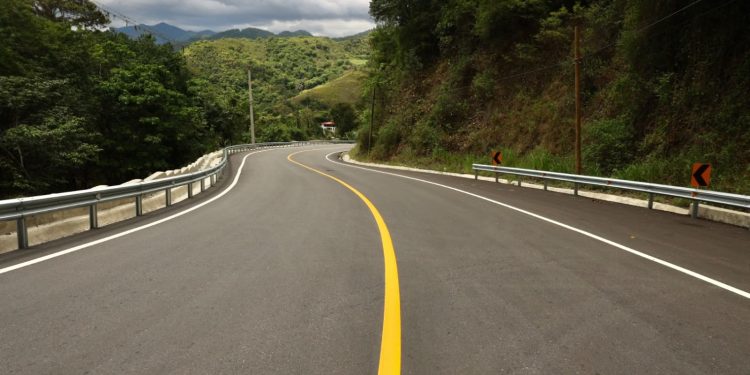 Carretera Sabana Larga Nizao