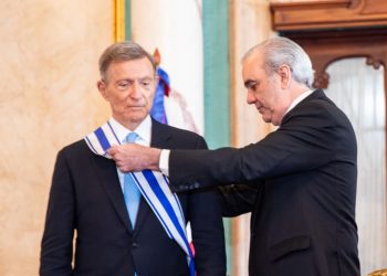 Excanciller Roberto Alvarez