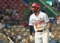 Jonathan Gúzman celebra su cuadrangular