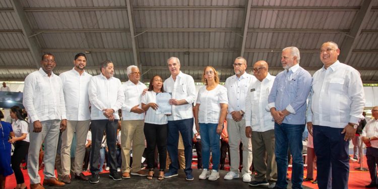 titulos abinader